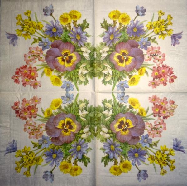 STM-617 Pansy - 3-ply - 35x35cm